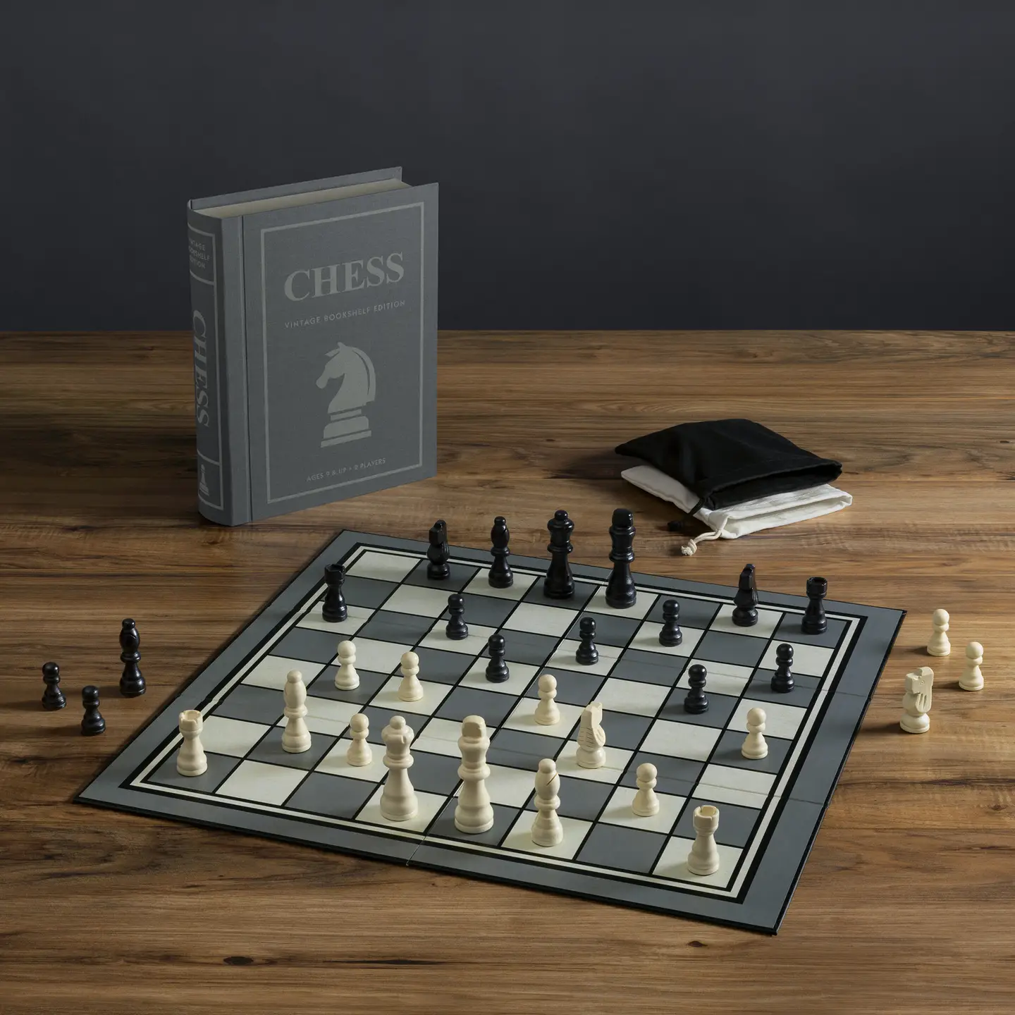 Chess Vintage Bookshelf Edition - Image 4